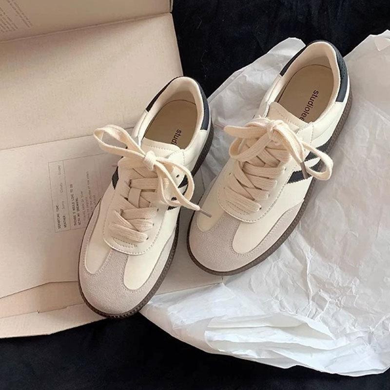 

Leather ultra-light flat-soled women s little white shoes spring new lightweight soft-soled versatile sports and leisure shoes 40