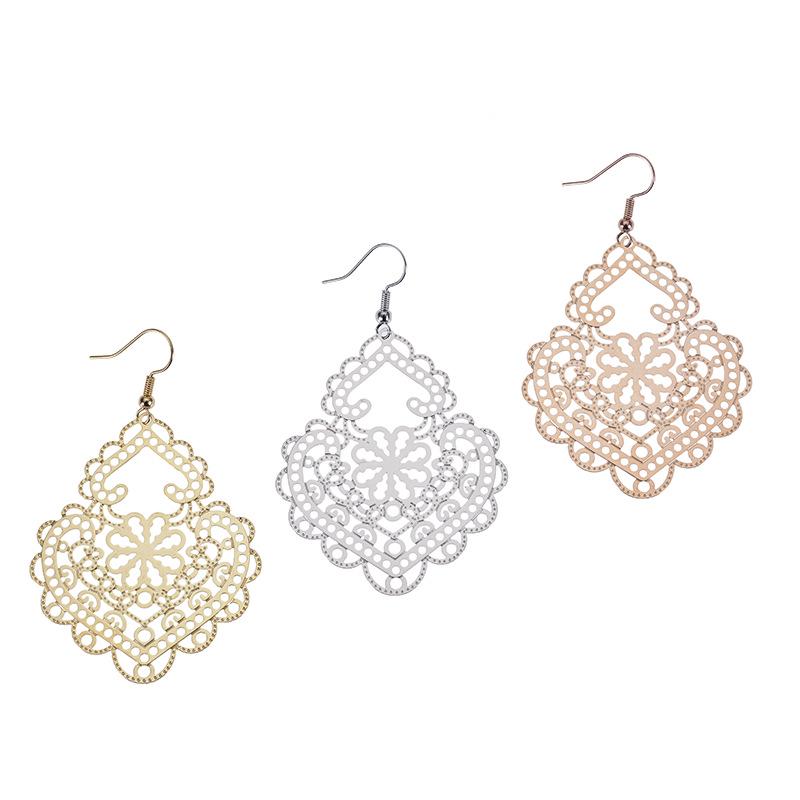European and American Rose Gold Heart Lock Earrings for Women