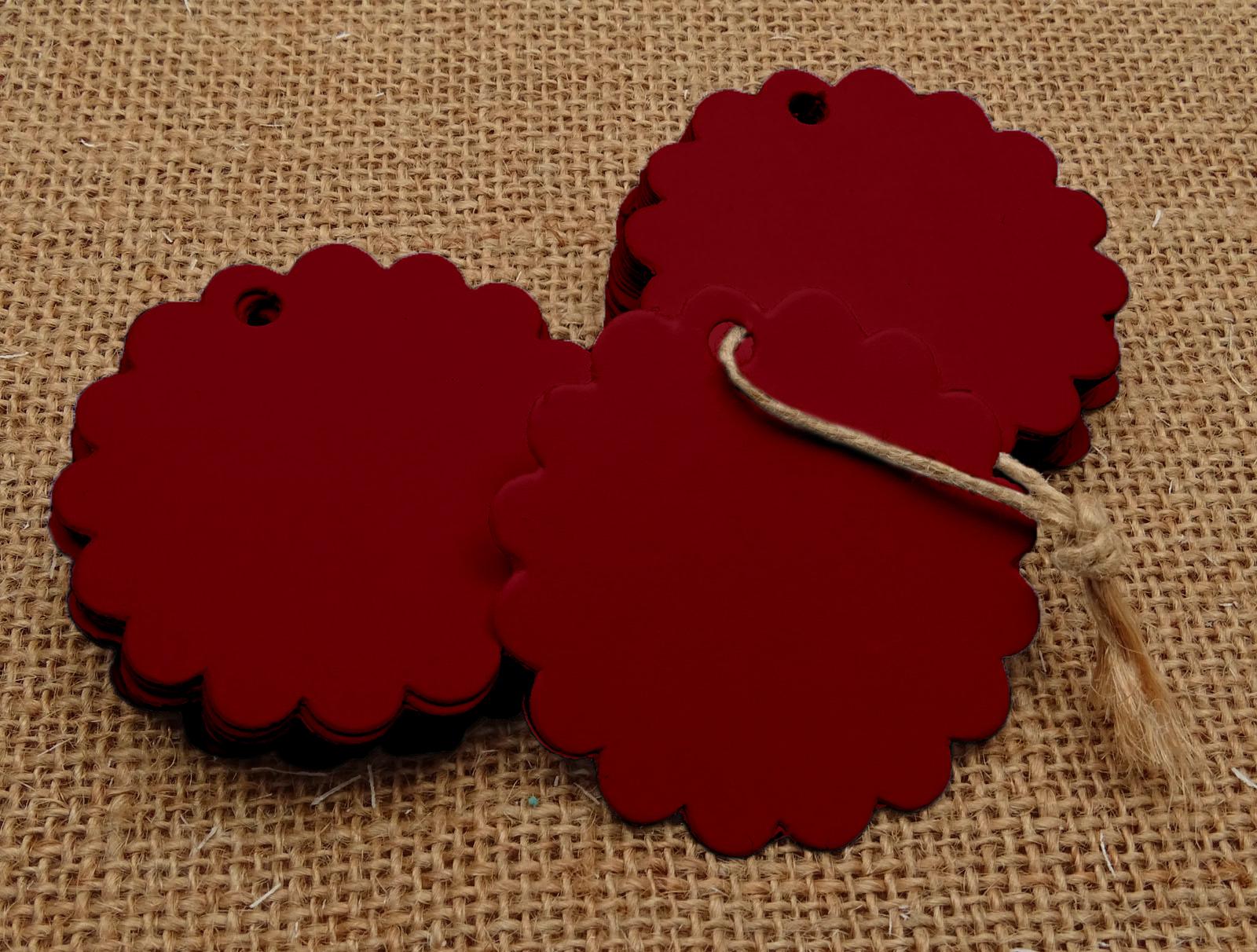 

100 шт. Фігурні порожні весільні підвісні бірки для бонбоньєрок, подарункові бірки для пакетів з солодощами з джутовою мотузкою 0.75 Inches Diameter малиновий