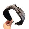 Women's Retro Wide Headband: Versatile Hair Clip for Washing Face & Masks