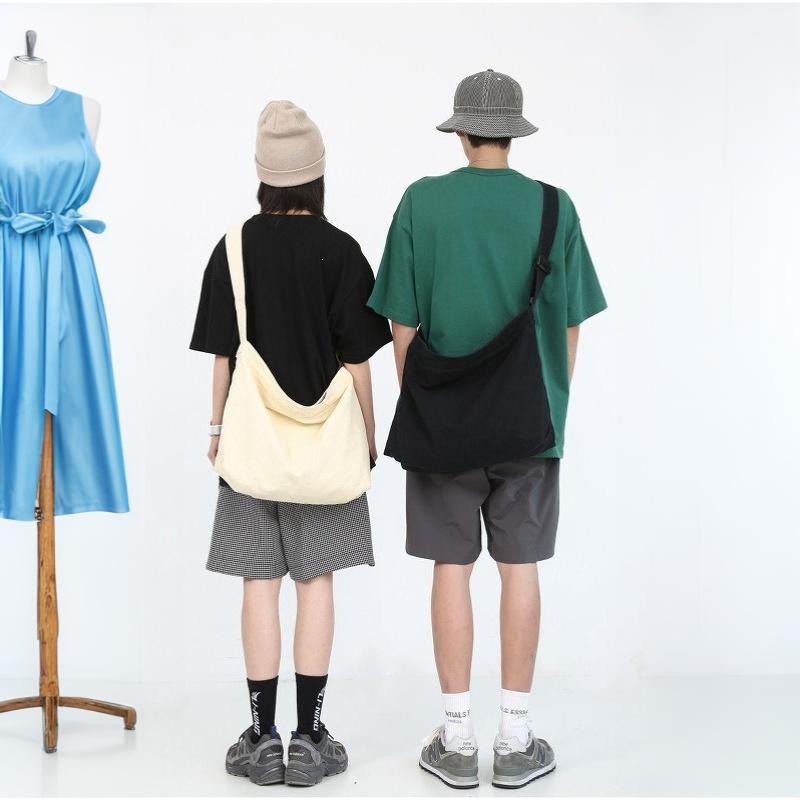 New Season Japanese Style Messenger Bag Made Of Canvas Thickened Sturdy Retro Men Bag