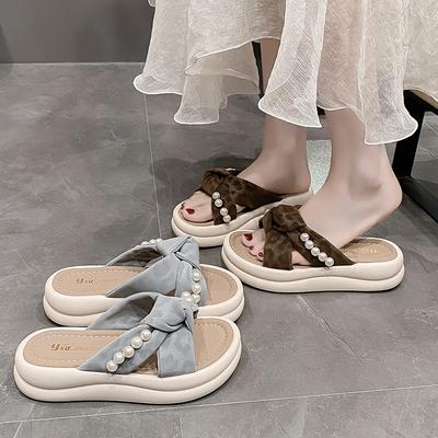Summer Wear 2025 New Muffin Platform Slippers Retro Versatile with Skirt Cross with Beach Sandals Women