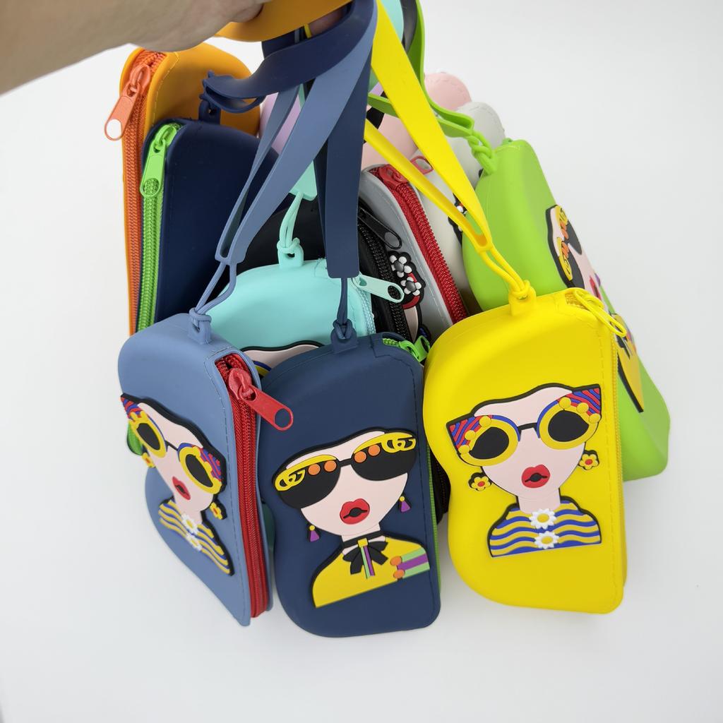 Glasses Case Decorative Eyewear Storage Bag Sunglasses Holder Cartoon-Style Silicone Glasses Bag For Gift Personal Use Daily Use