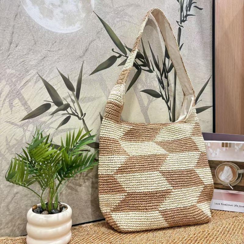 New spliced straw bag hand-woven bag large capacity shoulder tote bag women's seaside vacation beach bag