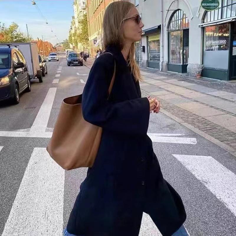 Podzimní/zimní taška přes rameno pro dojíždění - Velká kapacita, Niche design pro ženy