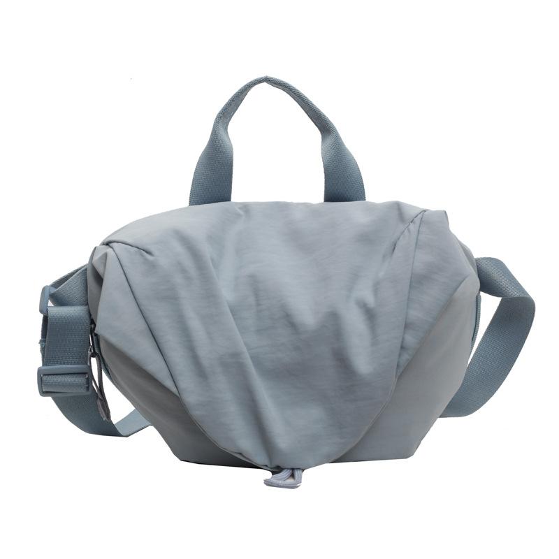 Casual shoulder bag women's new fashion portable nylon bag large capacity messenger bag