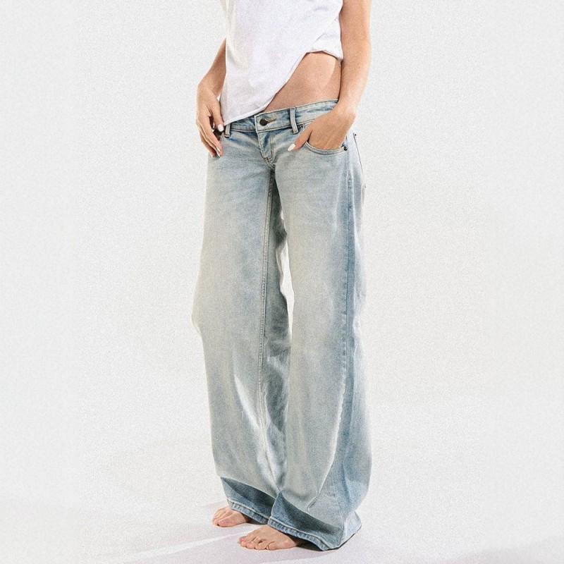Washed Blue Relaxed Fit Low Rise Straight Leg Denim Jeans Women Streetwear Vintage Style