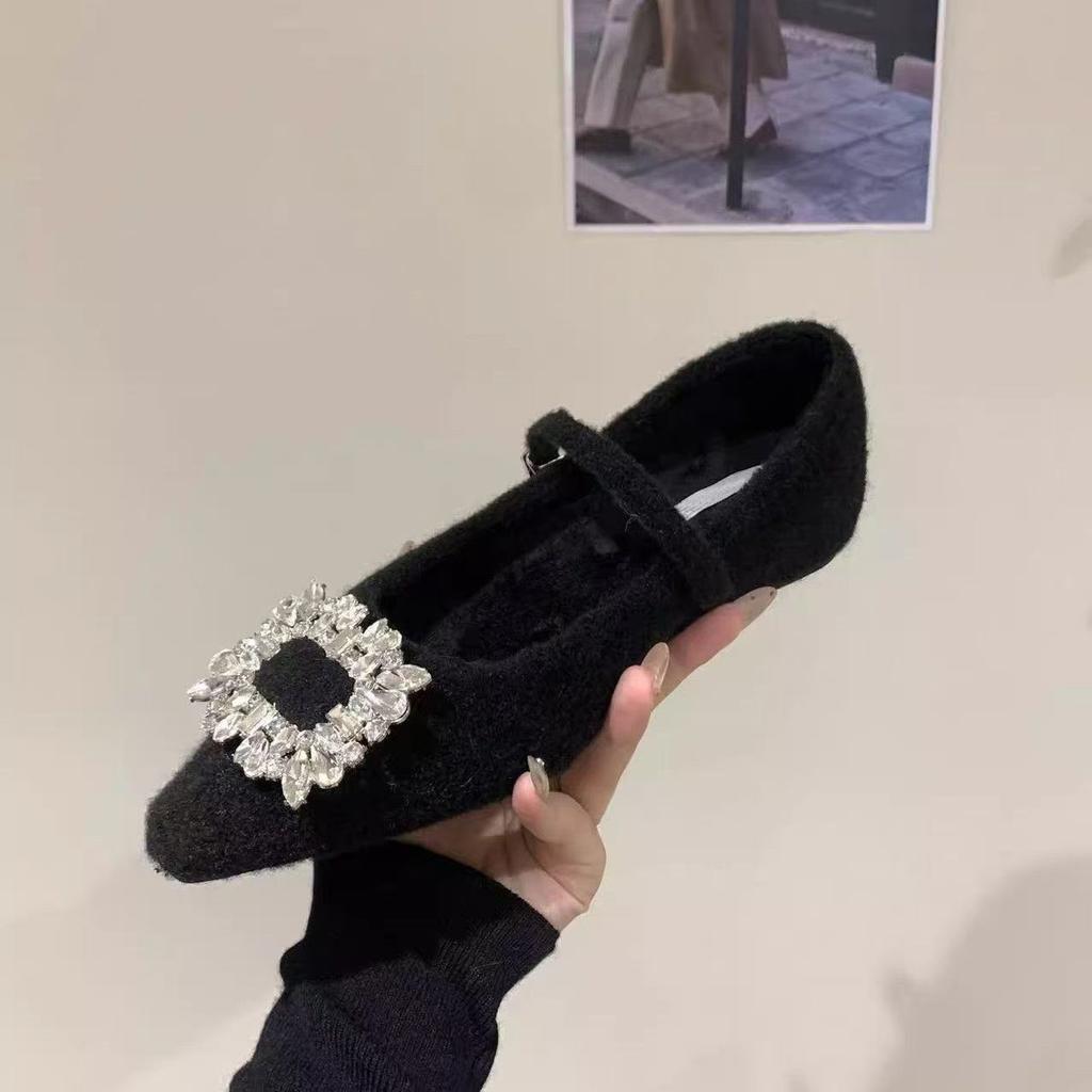 Flat bottom velvet square buckle rhinestone single shoes 2025 autumn and winter new casual versatile temperament Mary Jane Mao shoes women