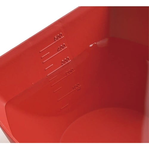 Akebono Sangyo Colander and Bowl Set, White, Made in Japan. Quickly scoop up ingredients cut on your cutting board and move them without spilling. Hol