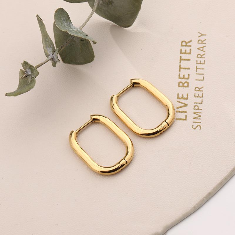 Light Luxury, Simple Oval Hidden Buckle Earrings, Fashionable Personality, Titanium Steel Jewelry, Versatile And Non-Fading