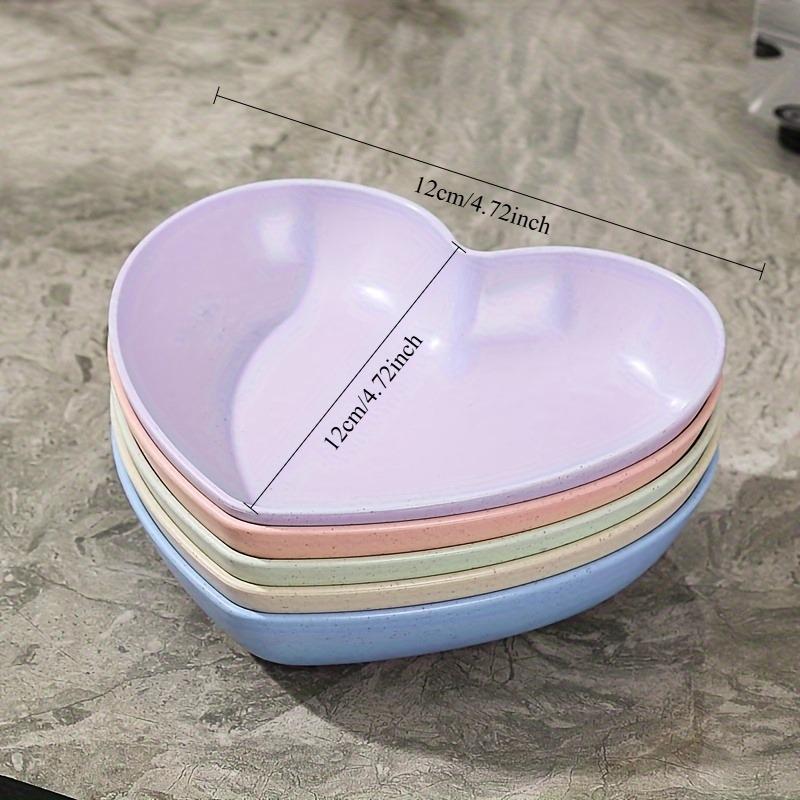 10pcs Heart-shaped Snack and Fruit Tray - Durable Plastic, Suitable for Desserts, Cakes, and Kimchi - Ideal Kitchen Accessory