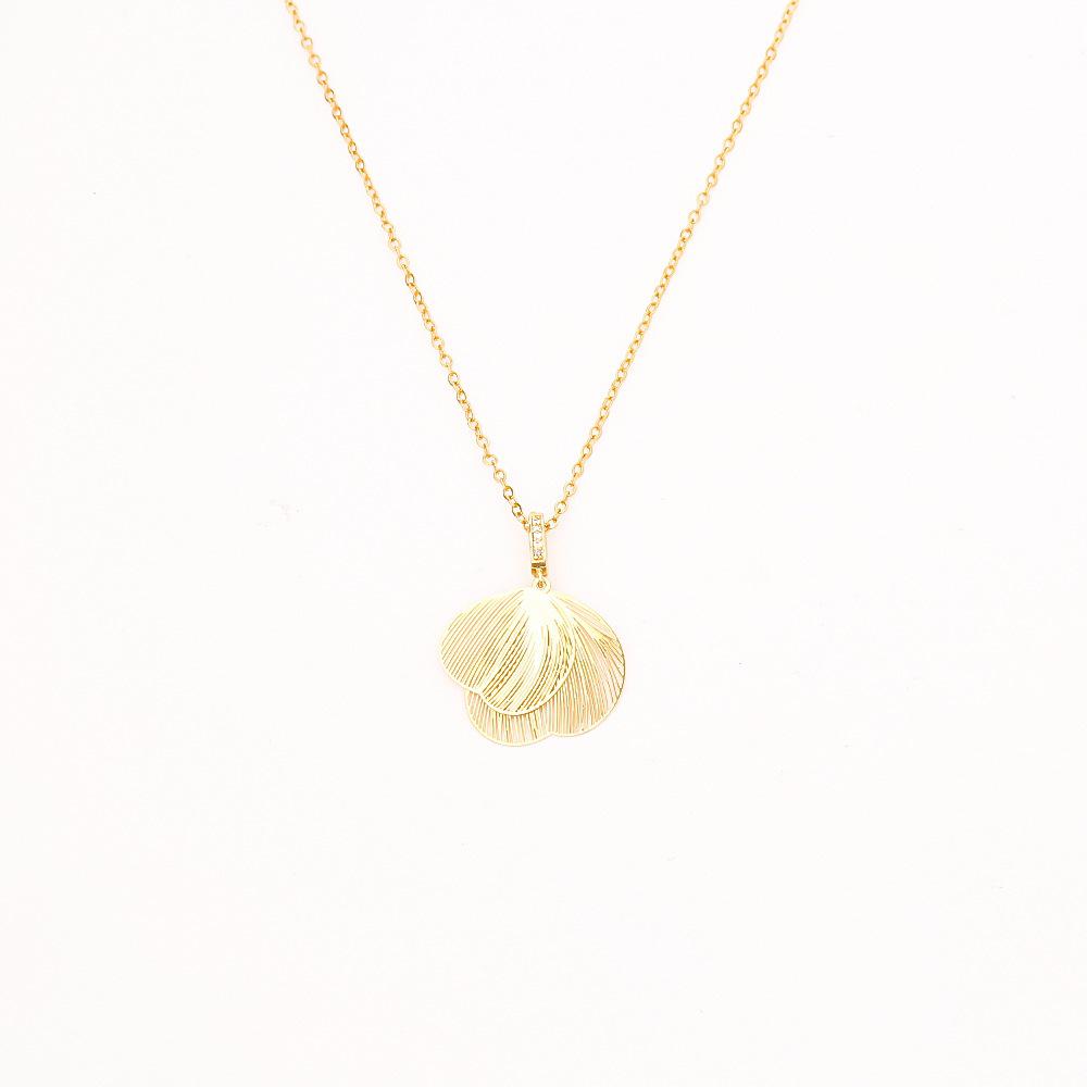 24K Butterfly Wing Leaf Pendant Necklace & Earrings Set - Elegant, Exquisite, Hollow Collarbone Chain Jewelry