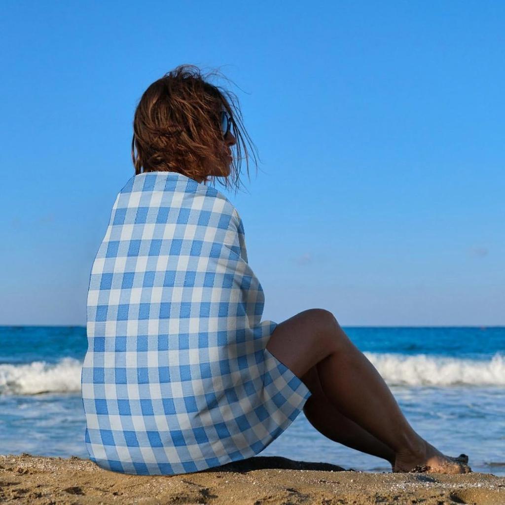 Blue And White Plaid Beach Towel For Adults,Quick Dry Bath Towel, Sand Free & Highly Absorbent Towels For Pool,Gym,Travel,Picnic
