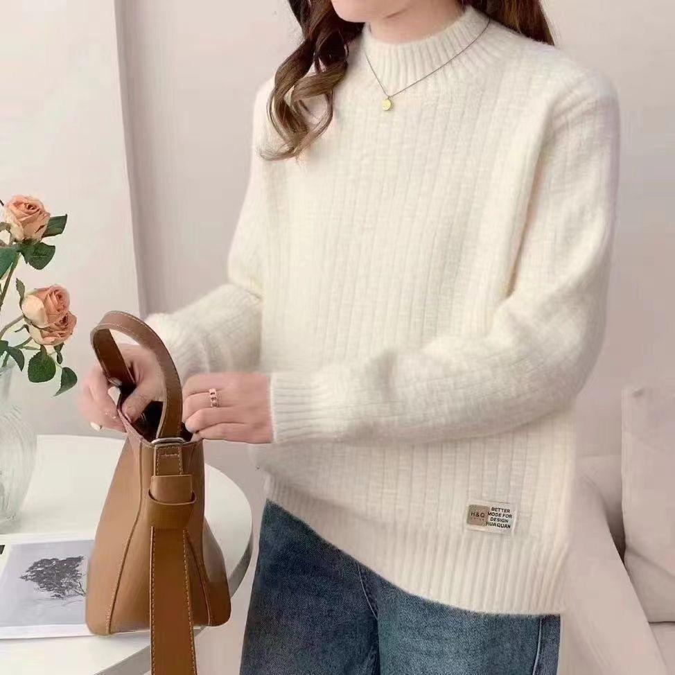 Women's Semi High Neck Sweater Thick and Loose Top Autumn and Winter Base Sweater