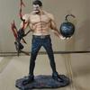26cm Ein-Zimmer-Anime Monkey D Garp Stehende Haltung Skulptur Szene Figur PVC Modell Statue Schmucksammlung Geburtstagsspielzeug