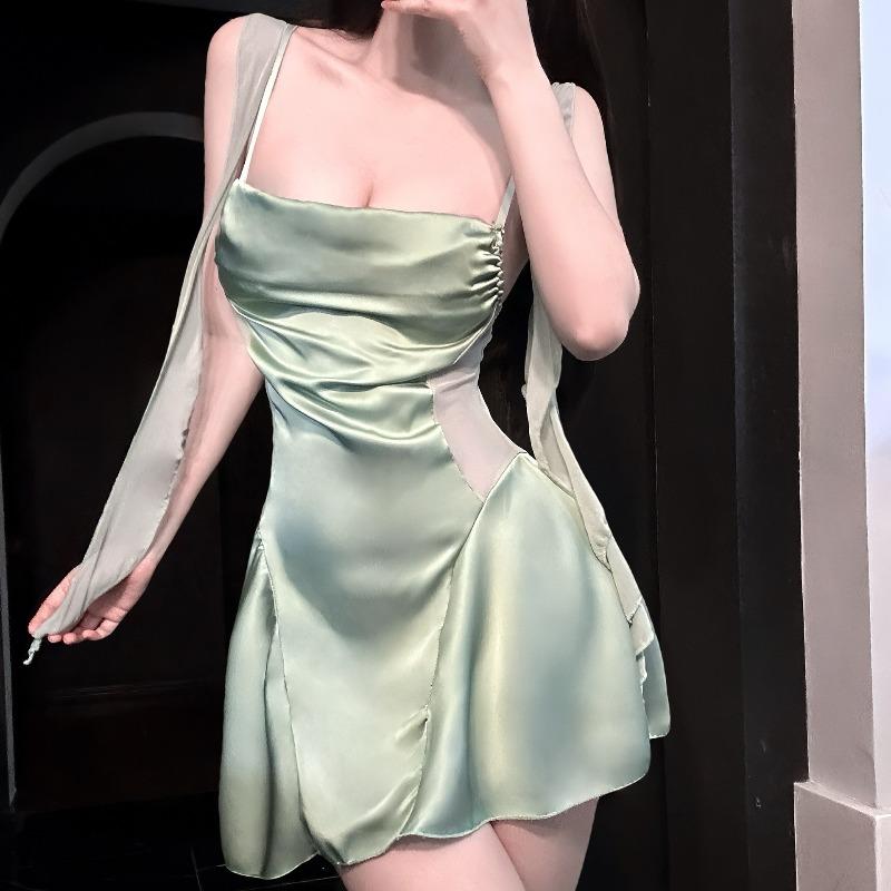 Low-cut Streamer Backless Swinging Collar Sexy Nightdress Premium Pajamas Satin Suspenders Loungewear Pure Desire Style