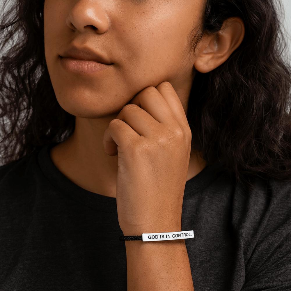 Dehnbares Graviertes Buchstabenarmband Seil Inspirierende Armbänder Geburtstagsgeschenke