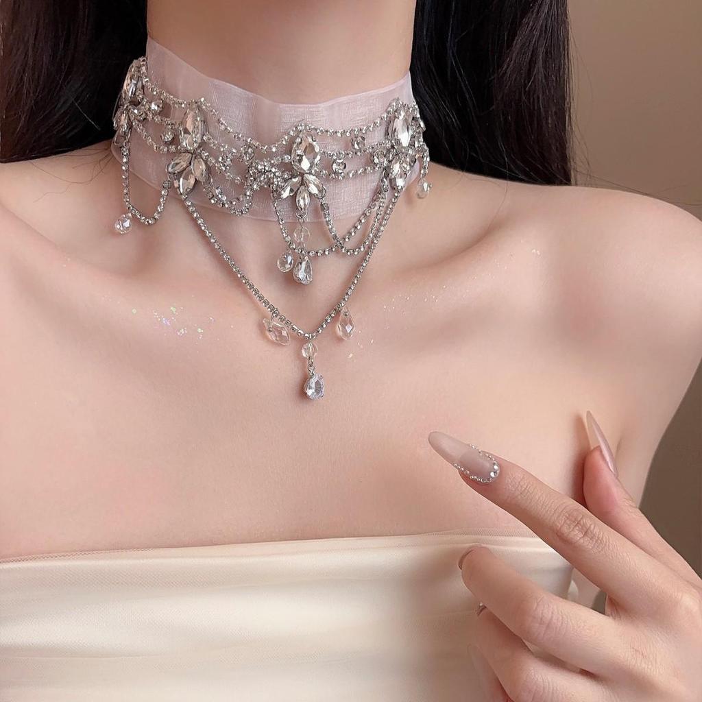 French Court Style Chiffon Water Drop Necklace - Elegant Beaded Clavicle Chain for Brides 2026