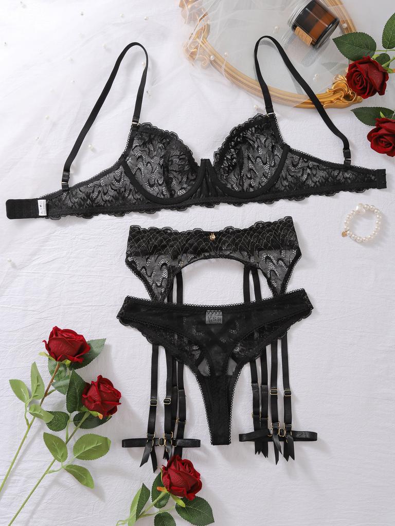 Women Sexy Fishscale Design Lace Lingerie Set Perspective Mesh Sexy Underwear Set Ladies Sexy Embroidery Lingerie Four Sets