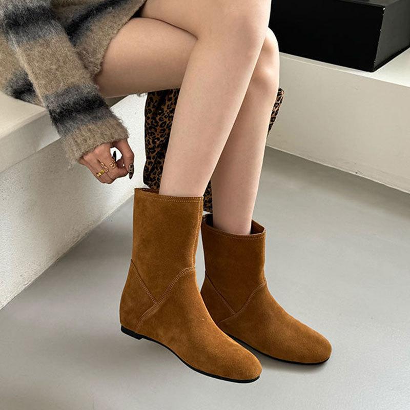 

Short Boots Women s Boots Autumn and Winter Round Head Women s Boots Flat Bottom Inner Height Increasing Short Boots Skinny Boots 40 світло-коричневого кольору