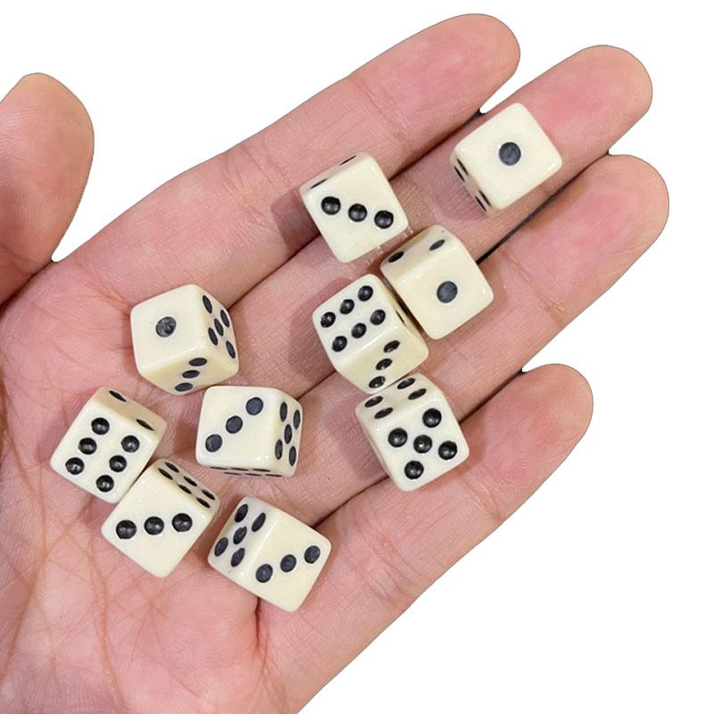 100 Piece 10Mm Acrylic Square Point Dice Puzzle Gaming 6 Sided Dice Diy Game Accessory Decider Birthday Parties Blackwhite Cube
