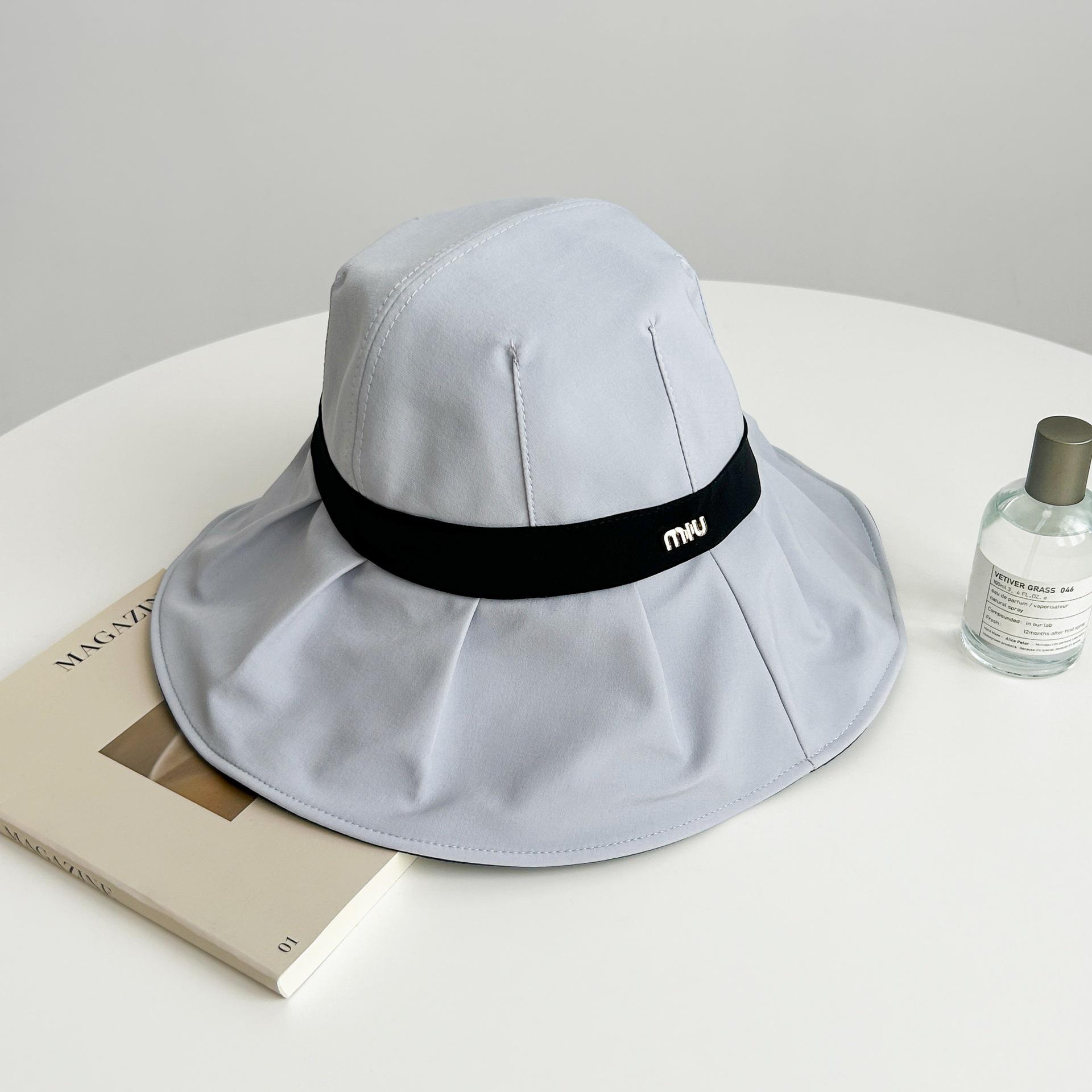 

2024 Женская летняя виниловая шляпа от солнца с широкими полями и защитой от УФ-лучей - Универсальный уличный стиль рыбака Adjustable M (56-58cm) светло-синий