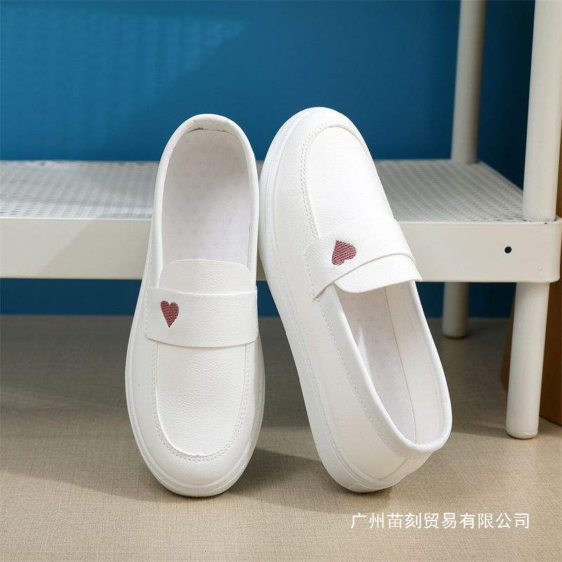 Nurse shoes soft-soled breathable summer not tired feet spring and autumn white flat-soled healthcare workers work shoes