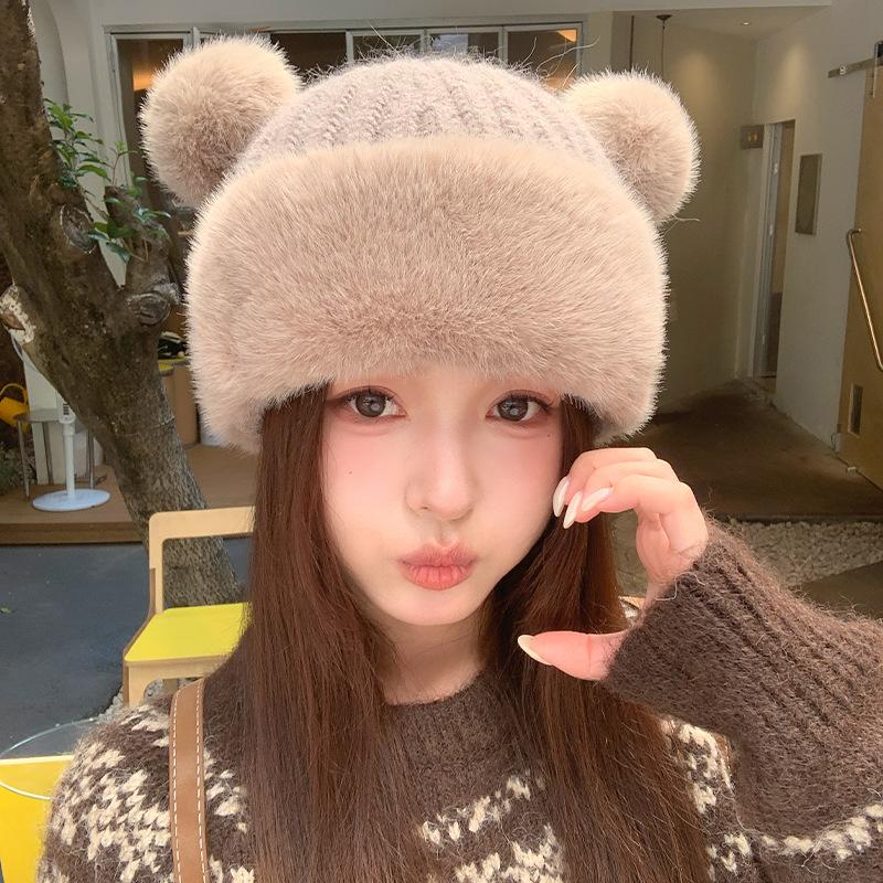 Autumn and winter cute bear ear hat women's face small warm ear protection knitted hat simple wool hat