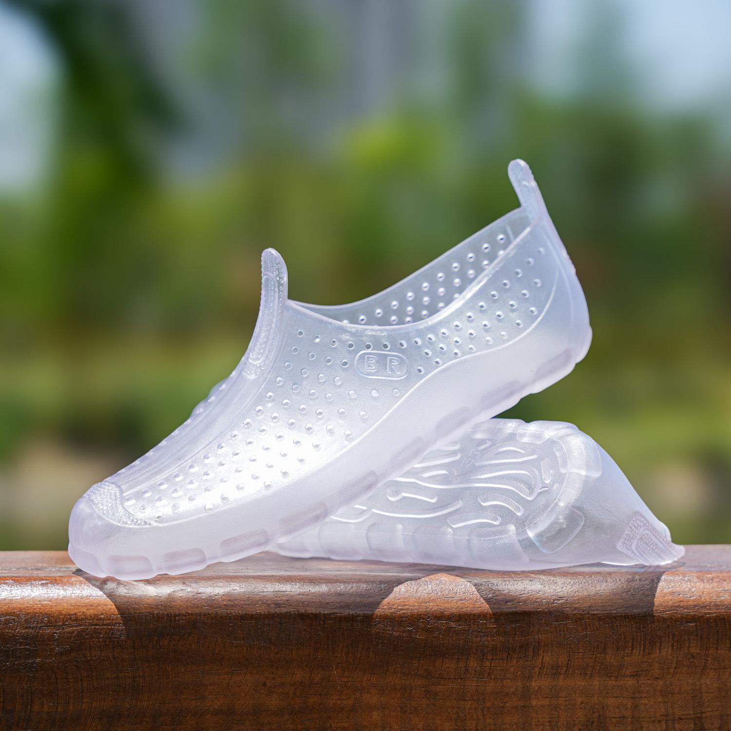 Wasserschuhe für Damen und Herren, Schnelltrocknend, Atmungsaktiv, Leicht, Zum Hineinschlüpfen, Aqua-Schuhe mit rutschfester Sohle für Strand, Pool und Wassersport 37 gray