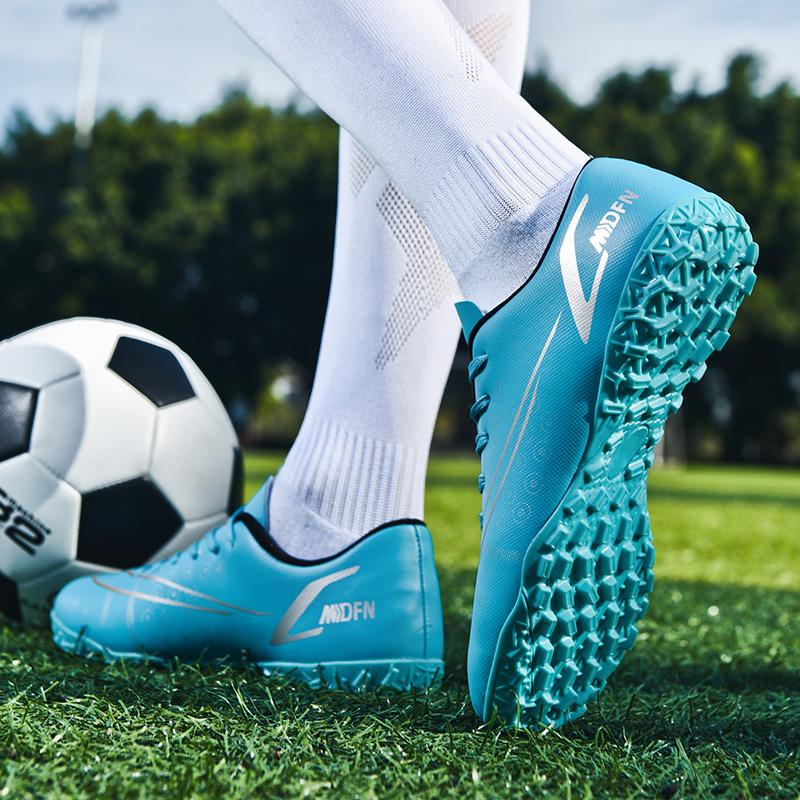 Football shoes broken nails, wear-resistant artificial grass training shoes for primary and secondary school students, adult short nails