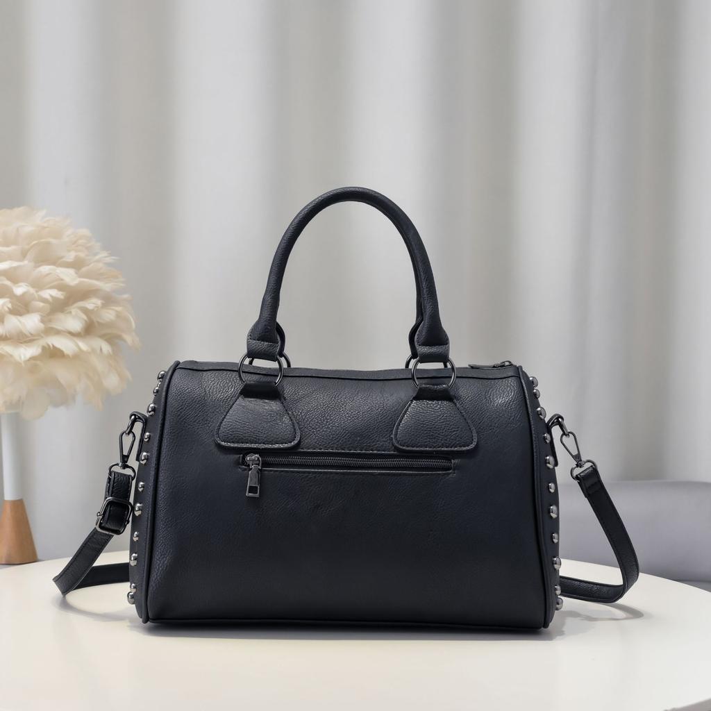 Pillow Bag Punk Women's Bag New Rivet Casual Soft Leather Skull Head Women's Bag Large Capacity Hand-held Crossbody Bag