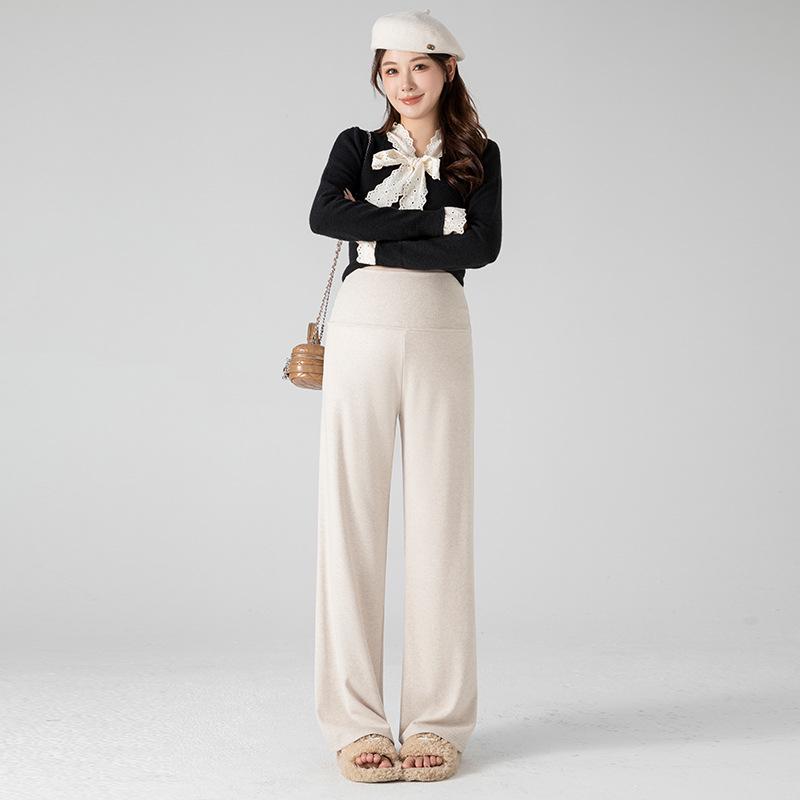 

2025 Plus Velvet Maternity Wide-Leg Pants - Soft, Drape, Nine-Point Length for Autumn/Winter, No Belly Support. M