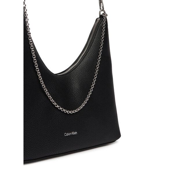 Сумка Calvin Klein Emblem Hw Pebble Shoulder Bag