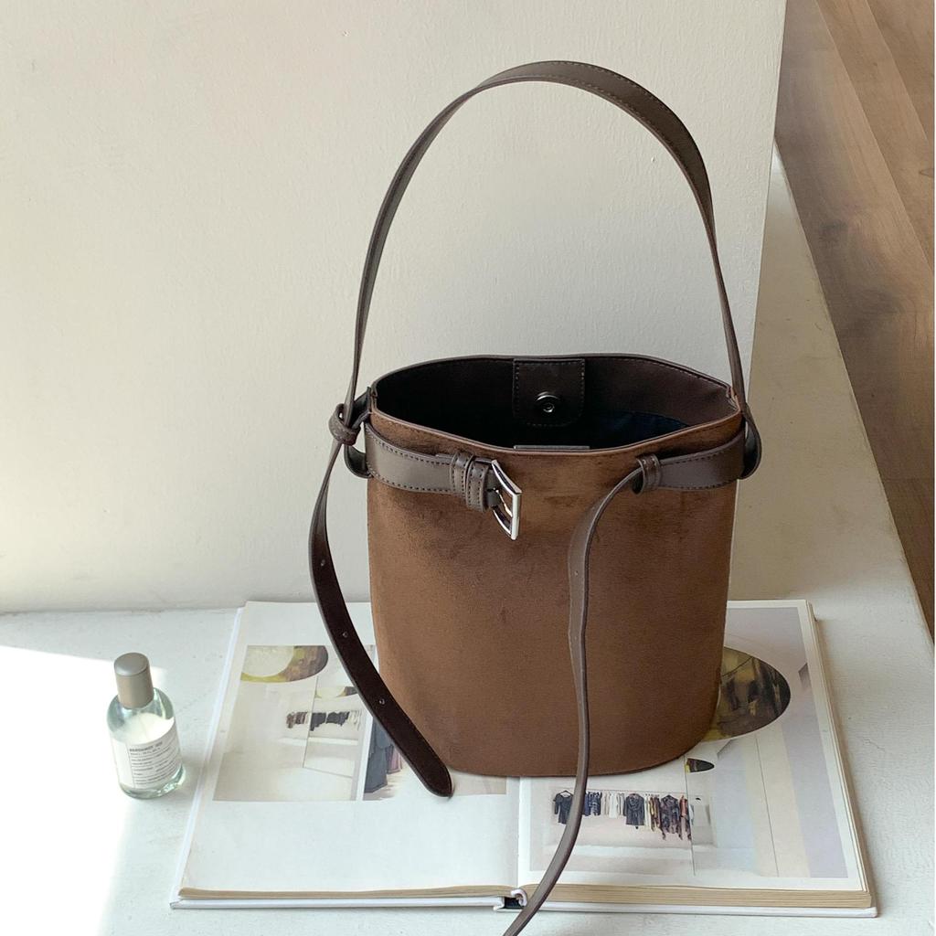 Matte Leather Female Bucket Shoulder Bag vintage Faux suede Women handbag bolsos Winter new Composite totes Bag bolsas