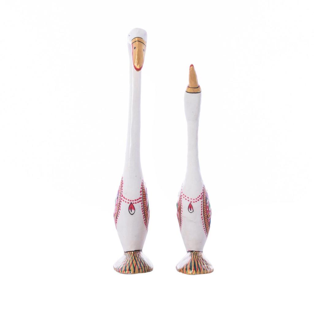 Loving Swan Couple White Meenakari Metal Figurine (8 Cm X 3 Cm X 18)