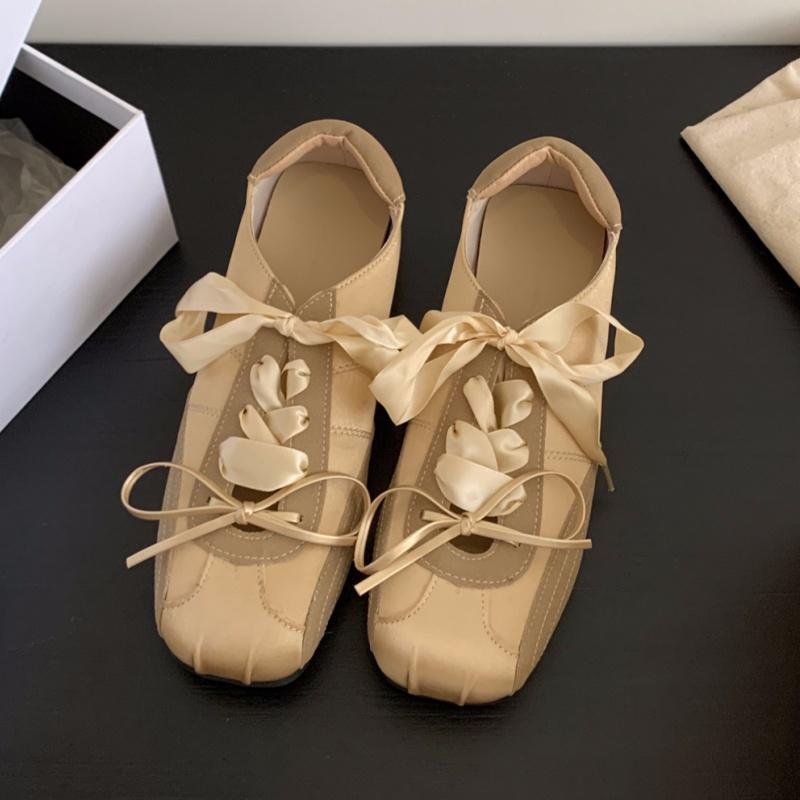 Fashion Mary Janes Fashionable Soft Square Toe Pink Flat Shoes 2025 New Style Satin Ballet Shoes Casual Comfortable Women Sneakers