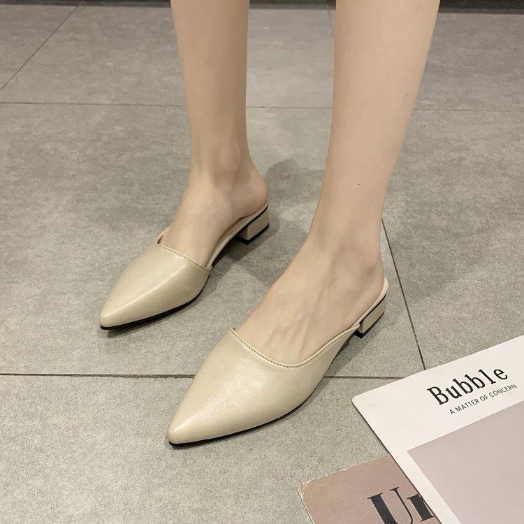 

Полутапочки женские летние 2025 года новые женские тапочки на среднем каблуке с острым носком корейская версия для улицы в туфлях muller 39