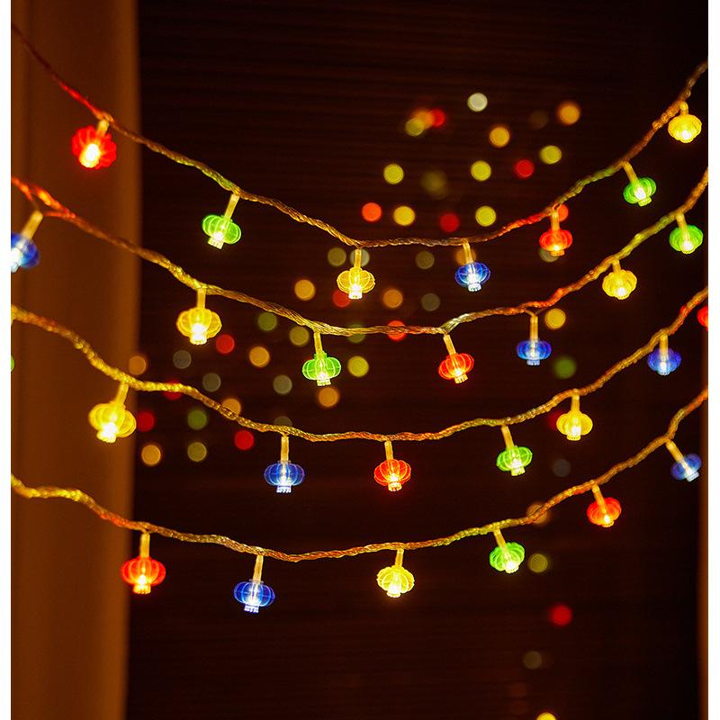 Solar-Powered Red Lantern String Lights for Spring Festival Courtyard Decoration