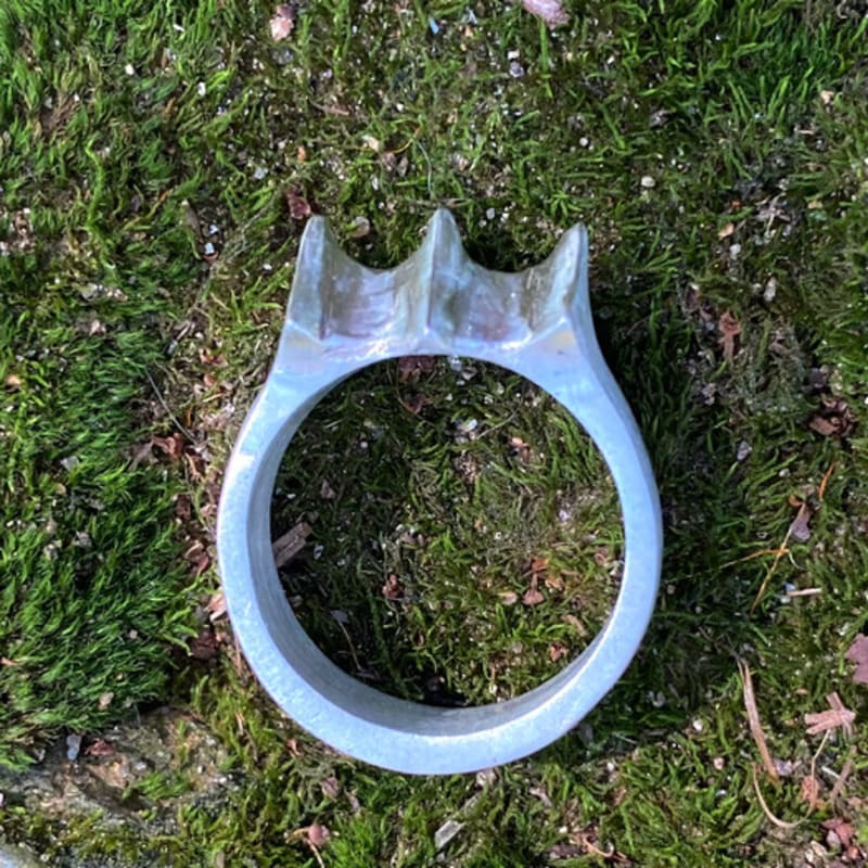 Vacactsilver Three Pointed Bold Ring