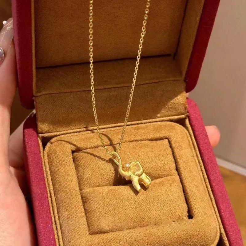 Retro Pearl Gourd Leaves Stereoscopic Little Elephant Pendant Light Luxury Exquisite Brushed Craft Necklaces Exquisite Zircon