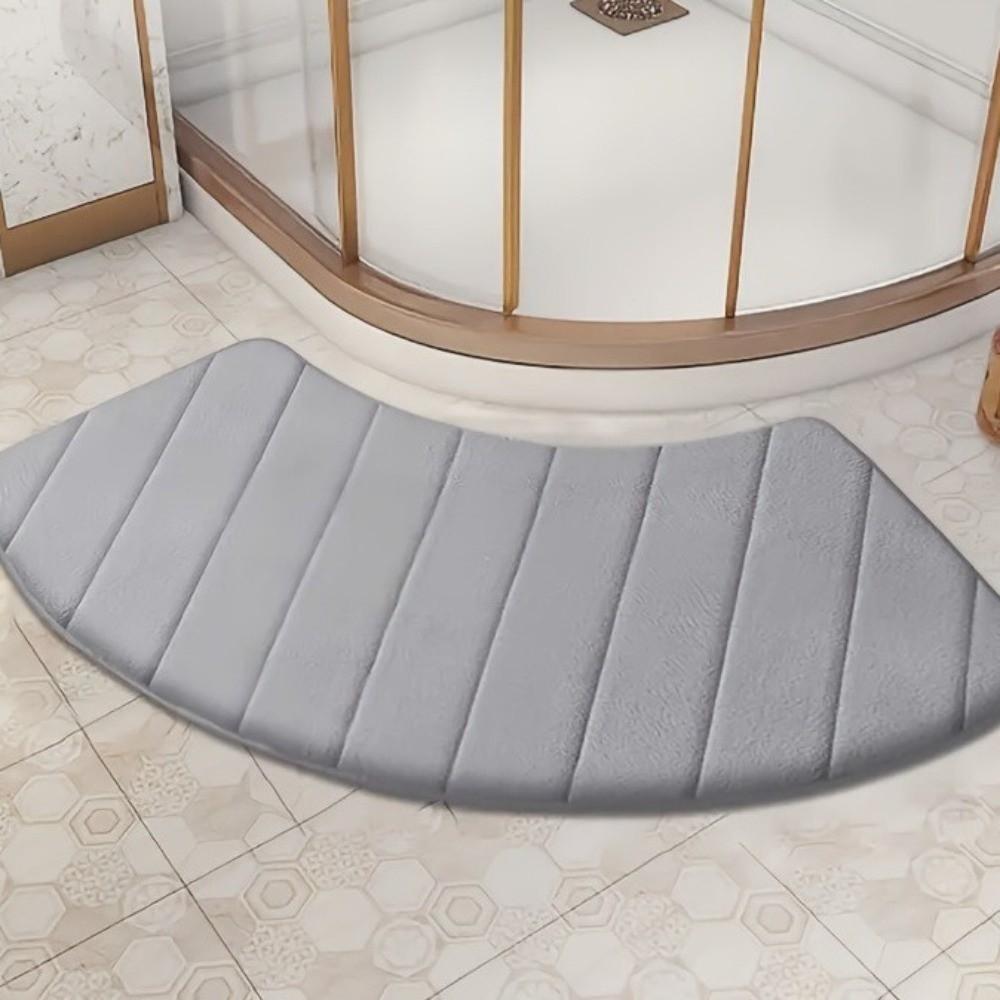 Solid Color Bathroom Absorbent Mat Thickened Bath Mat Fan-Shaped Door Mat Bathroom Floor