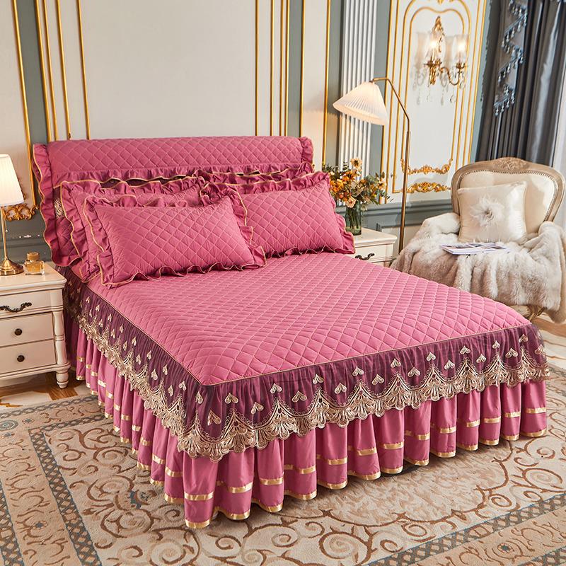 European solid color washed padded bed skirt four-piece set lace lace princess wind bed cover non-slip fixed Nordic