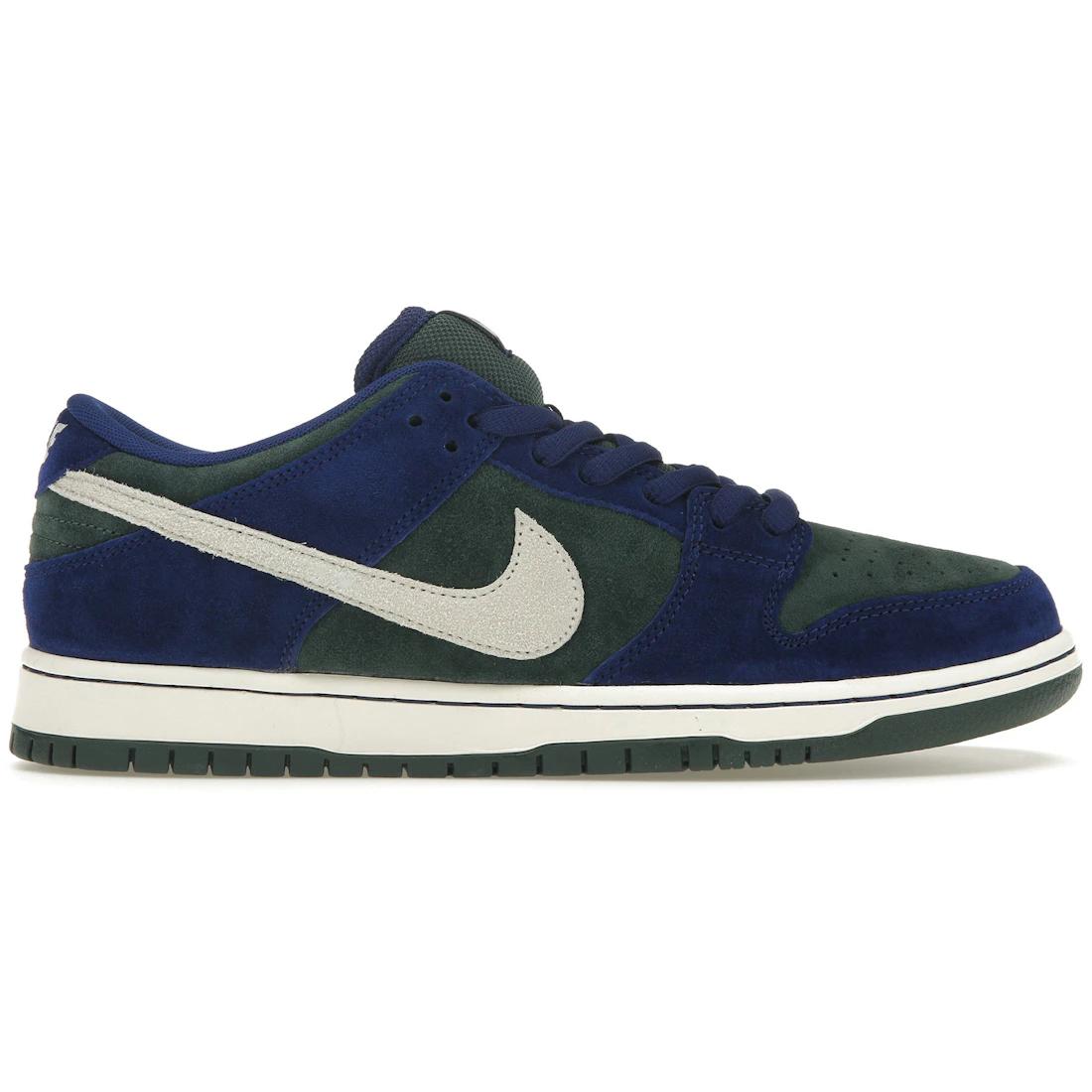 

Кроссовки Nike SB Dunk Low Deep Royal Blue(HF3704-400) 36
