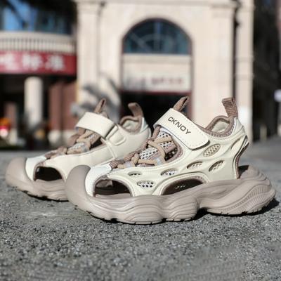 Kindersandalen Sommer Neu 2024 Jungen Lässige Mode Baotou Sandalen Studenten Rutschfeste Weiche Sohle Rutschfeste Strand Sportsandalen