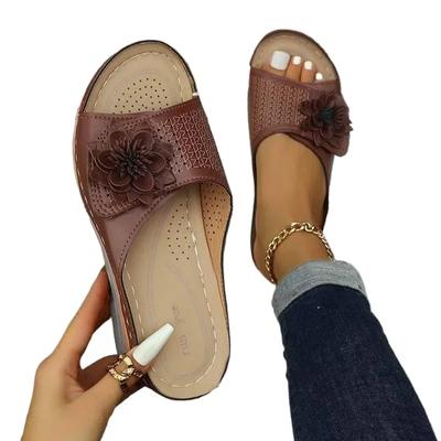 Sandales compensées à talons hauts pour femmes, chaussures d'été à plateforme, pantoufles décontractées pour dames, chaussures de plage, sandales à fleurs tendance