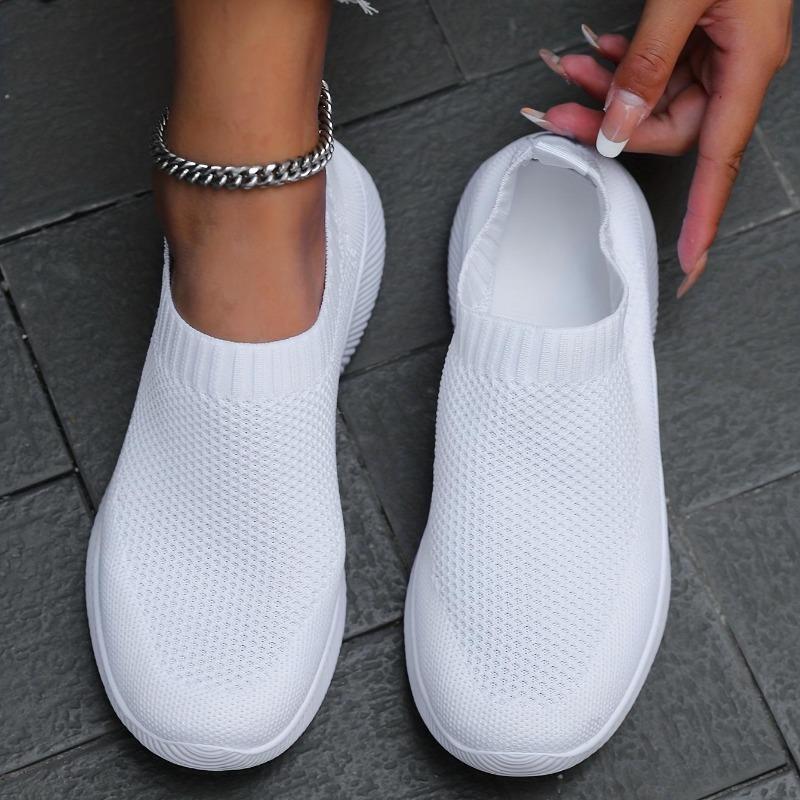 Summer Fashion Women's Sports Shoes Made of Breathable Flying Woven Fabric