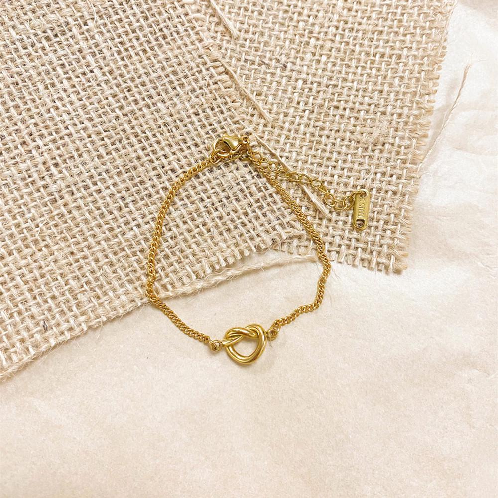 French Pastoral Golden Heart Knot Fine Chain Bracelet for Women