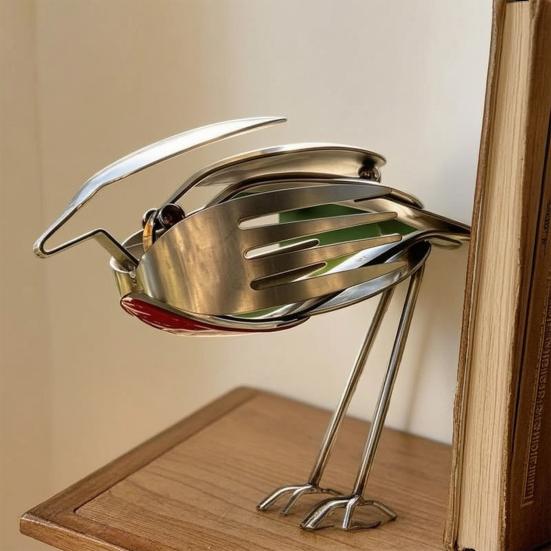 Handgefertigte Metallvogel-Skulptur, Statue aus recyceltem Besteck, Rustikalisches Gabel-Löffel-Vogel-Figürchen für Garten, Terrasse, Bürotisch