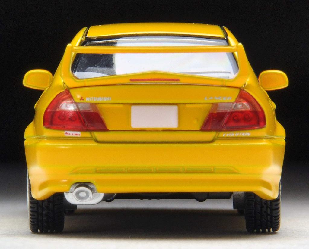 Tomica Limited Vintage Neo Scale Mitsubishi Lancer GSR Evolution V Finished Model 1/64 LV-N187a (Yellow) -