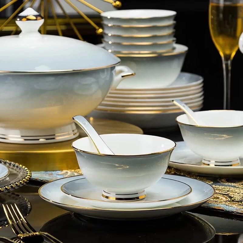 Santa Monica 50-Piece Ceramic Dinnerware Set
